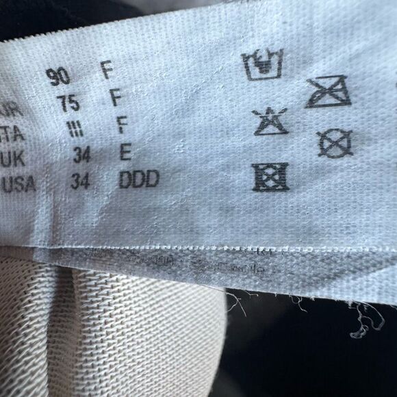 Chantelle Black Lace Underwire Bra 34DDD - Picture 4 of 4